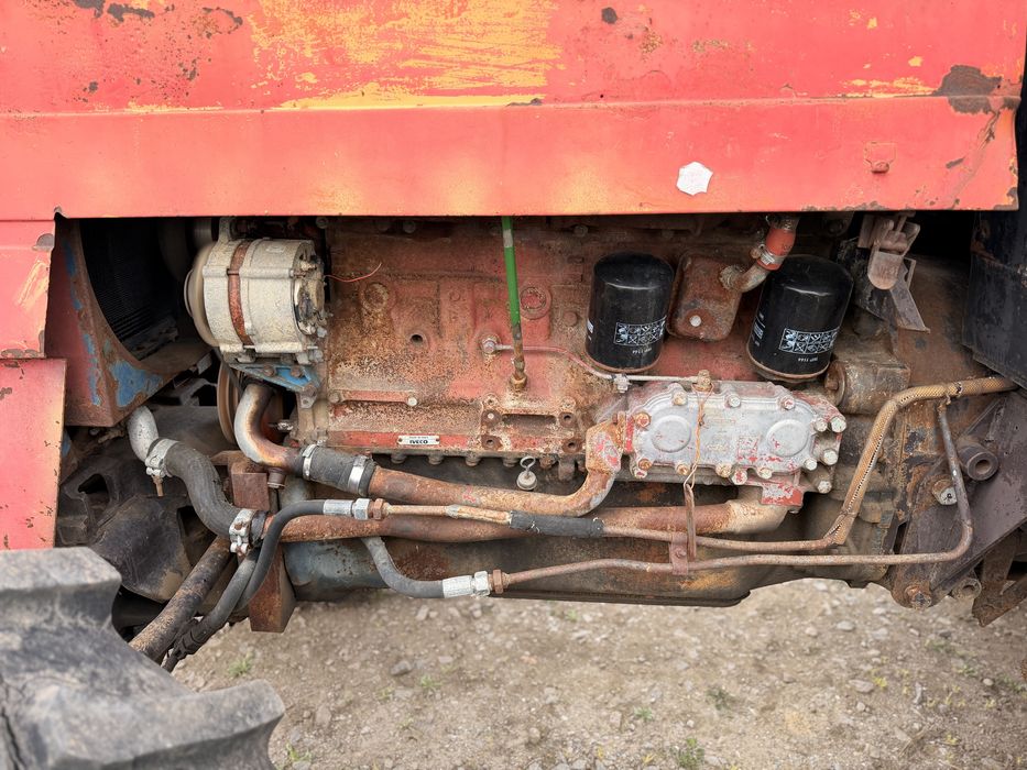 Tractor Universal Utb DT1010 Motor Iveco