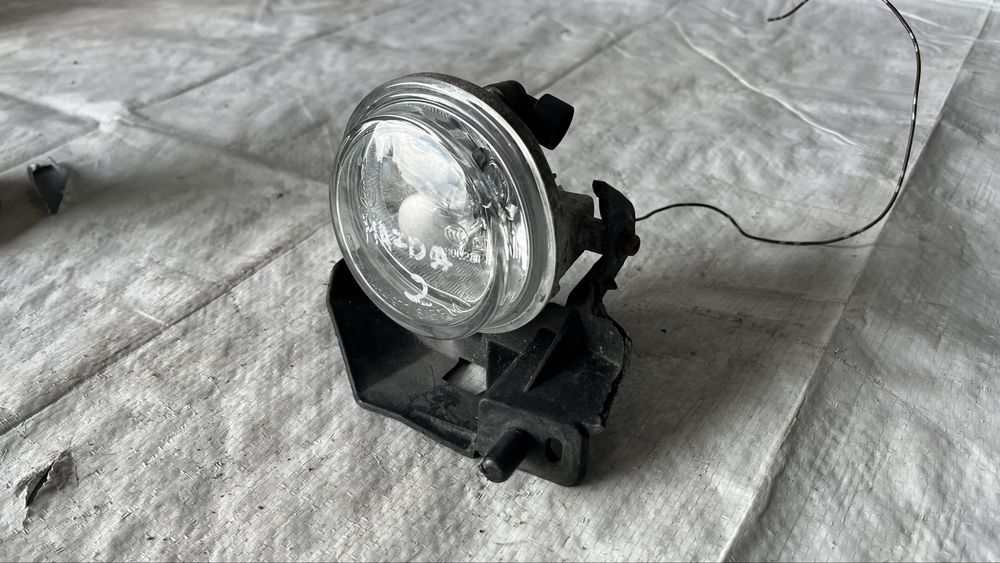 Халоген Mazda 3 (2003-2006)