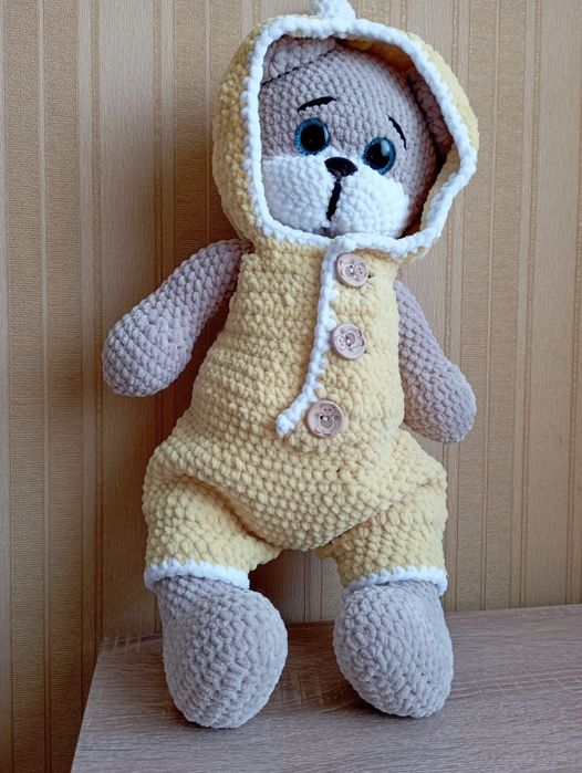 Мягкие игрушки ручной работы.