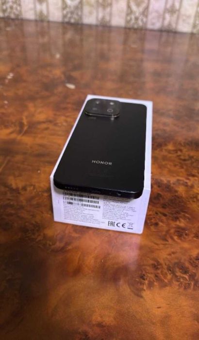 HONOT X7 C, идеальный телефон, 256/16 120hz дисплей. Почти как новый