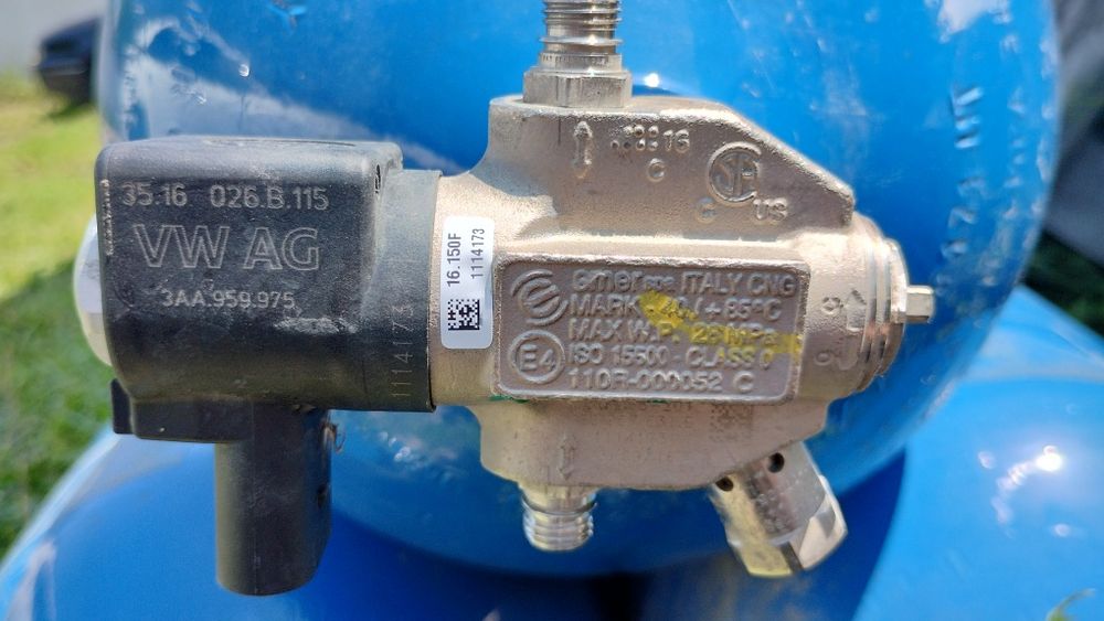 Метанови бутилки