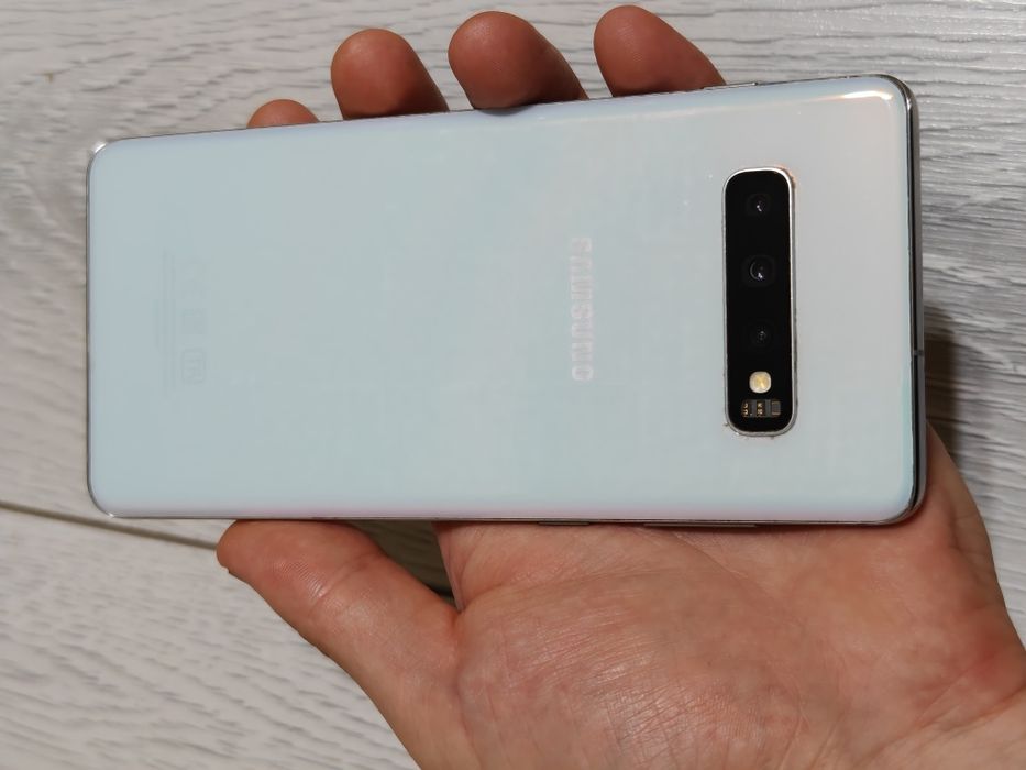 Samsung S10 Plus 128 gb Ram 8