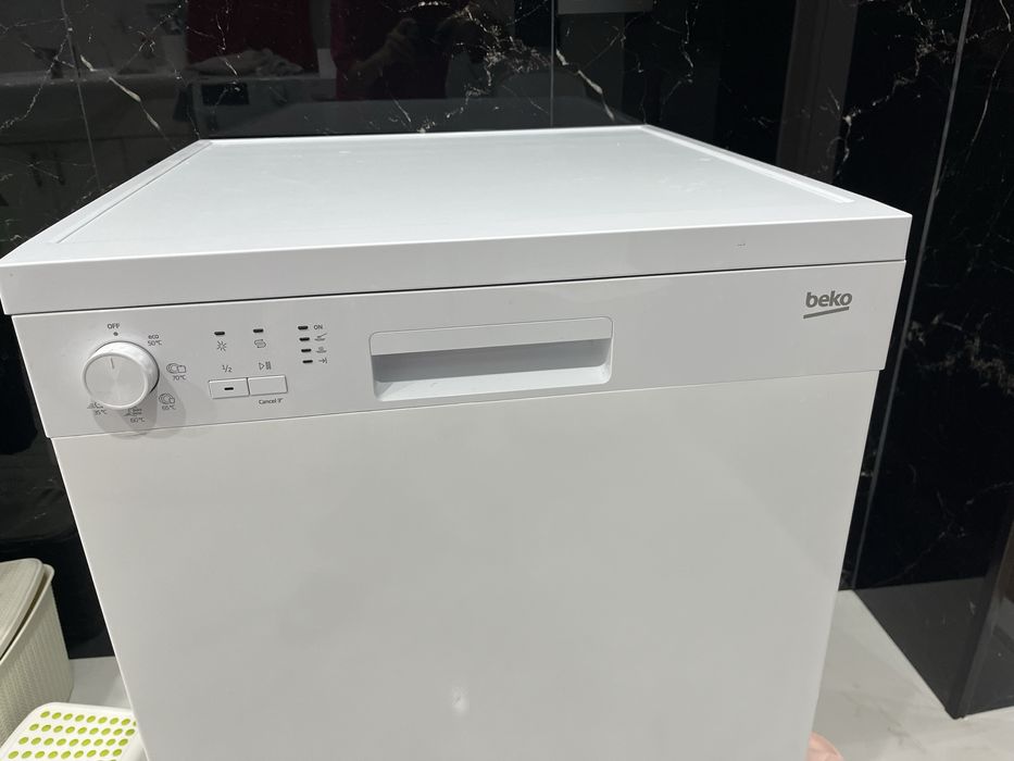 Срочно продается посудомойка