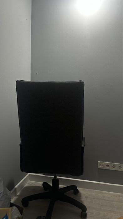 Продам офисный/компьютерный стул