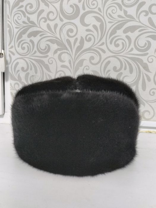 Продам норковую шапку