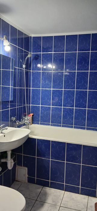 Vând apartament!!