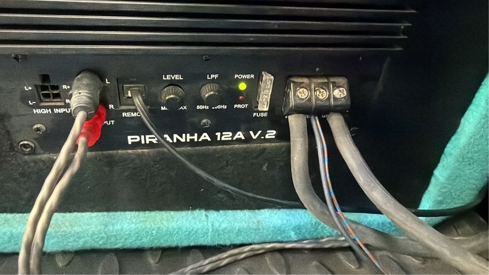Сабвуфер DL PIRANHA 12