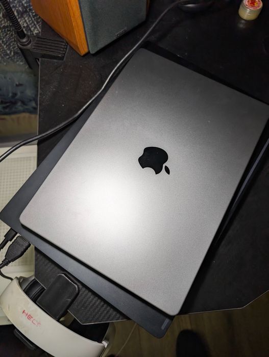 MacBook Pro 14" m2 pro 16gb/512gb