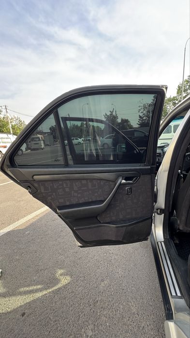 Mercedes Benz W202 C200