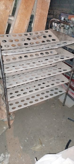 Нон стелаж сотилади