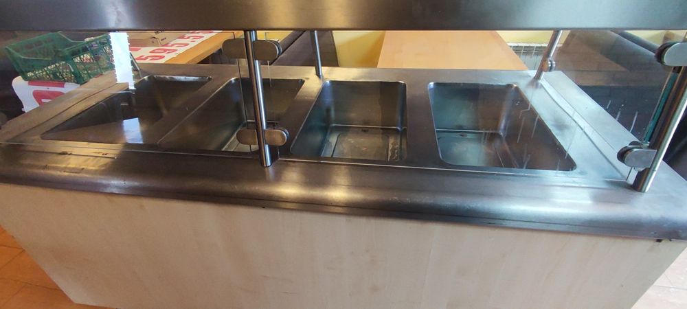 Vitrina la rece si cald Germania