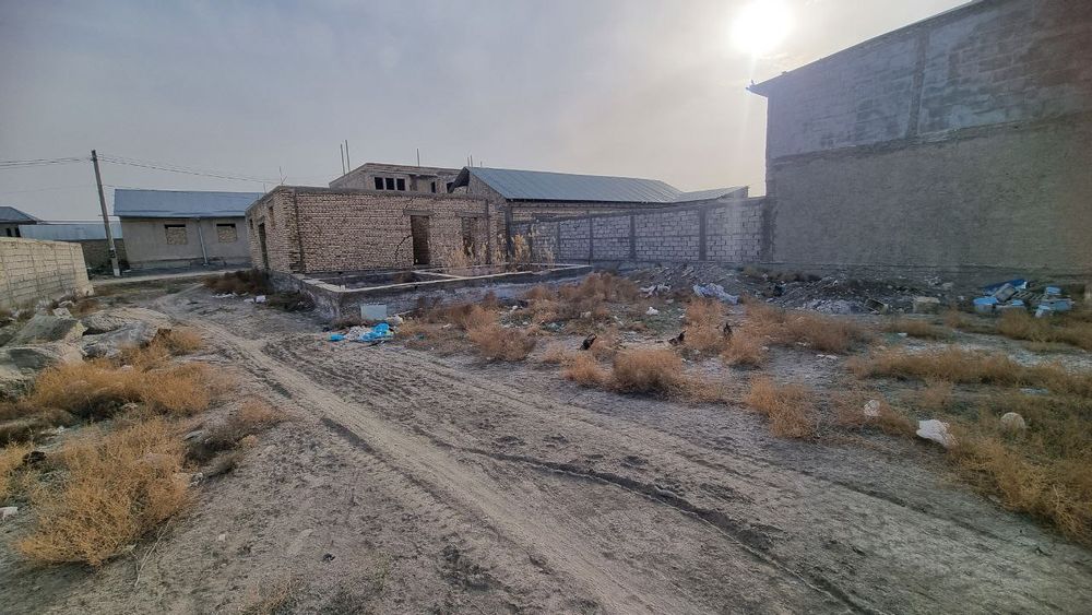 Участка сотилади