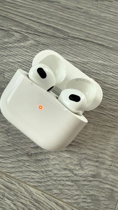 Слушалки Airpods 3