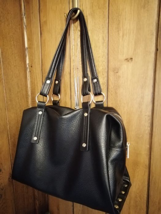 Нова дамска чанта Lasocki