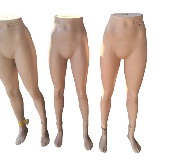 Продам манекены женские б/у