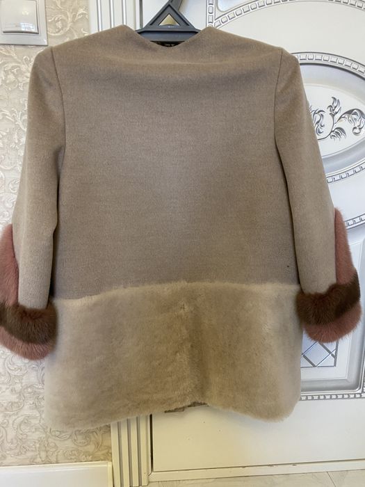 Пальто кашемировое.