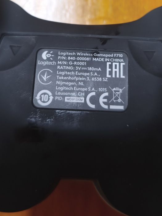 Gamepad Logitech wireless