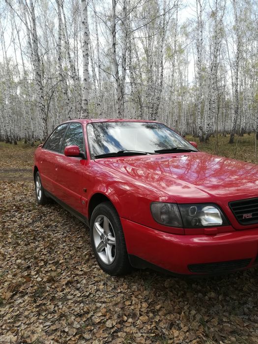 Автомобиль Ауди а6с4
