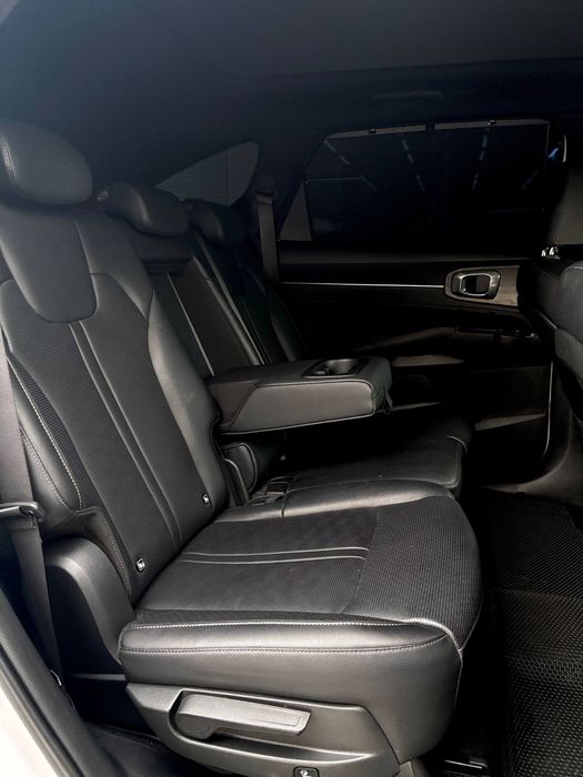 Kia Sorento 7 kishilik