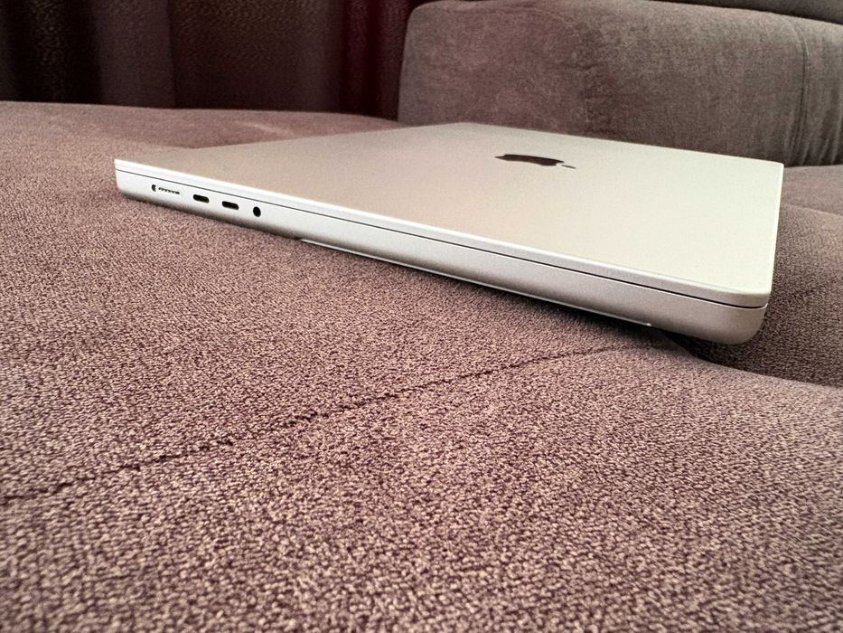 Apple Macbook Pro 16 M3 Pro 36 GB Ram 1024 GB Disk