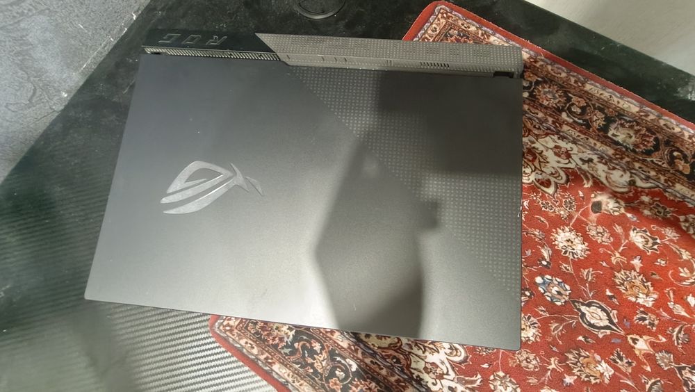 Продаю ноутбук asus