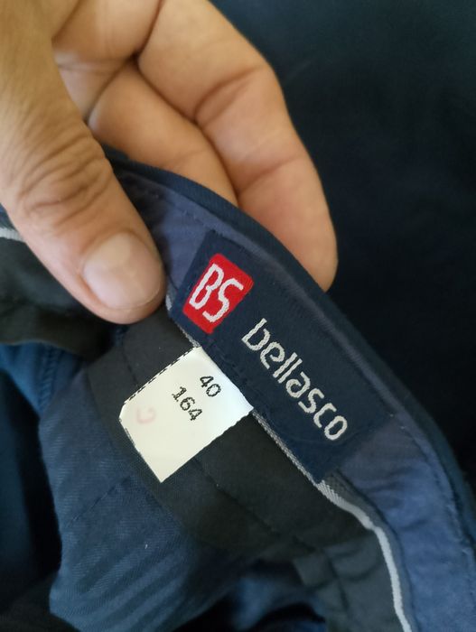 Продам  школьную форму  для мальчиков