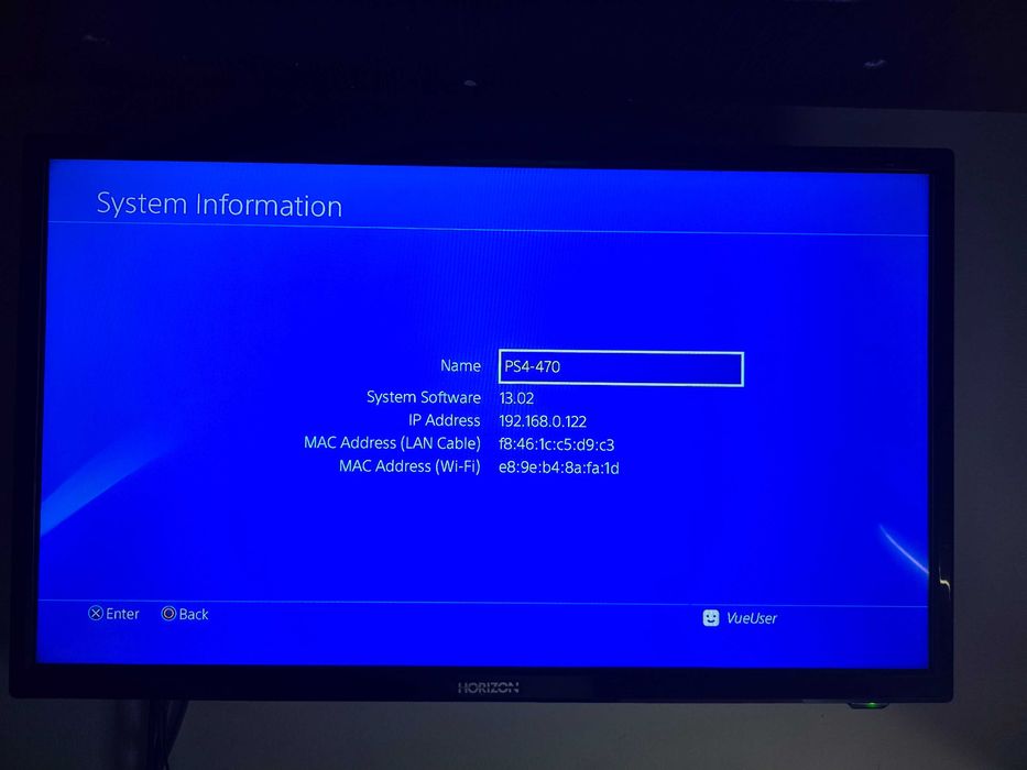 Vand consola PS4