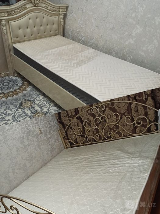 Продаются кровати с матрасами