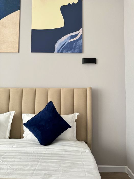 Современная квартира в сердце левого берега