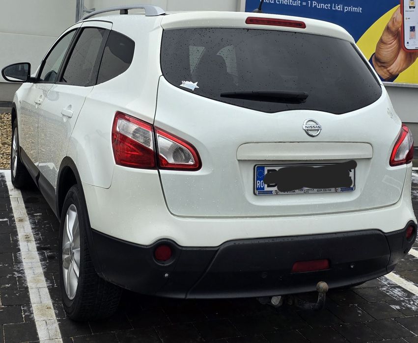 Nissan Qashqai +2