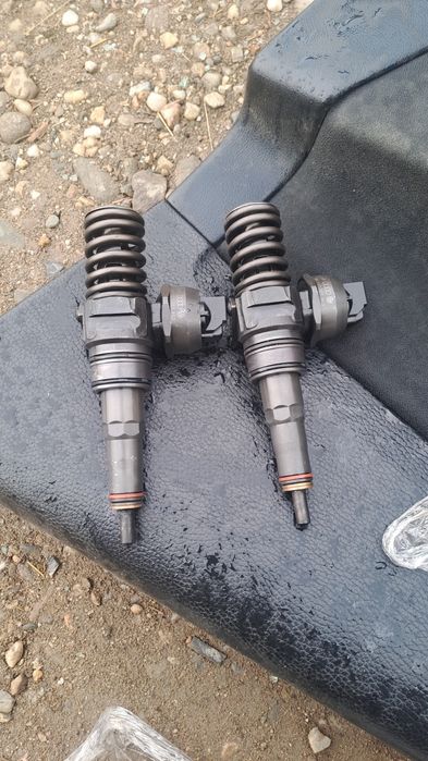Injectoare wv Passat B6 2.0 BMP Cod 038130073BQ