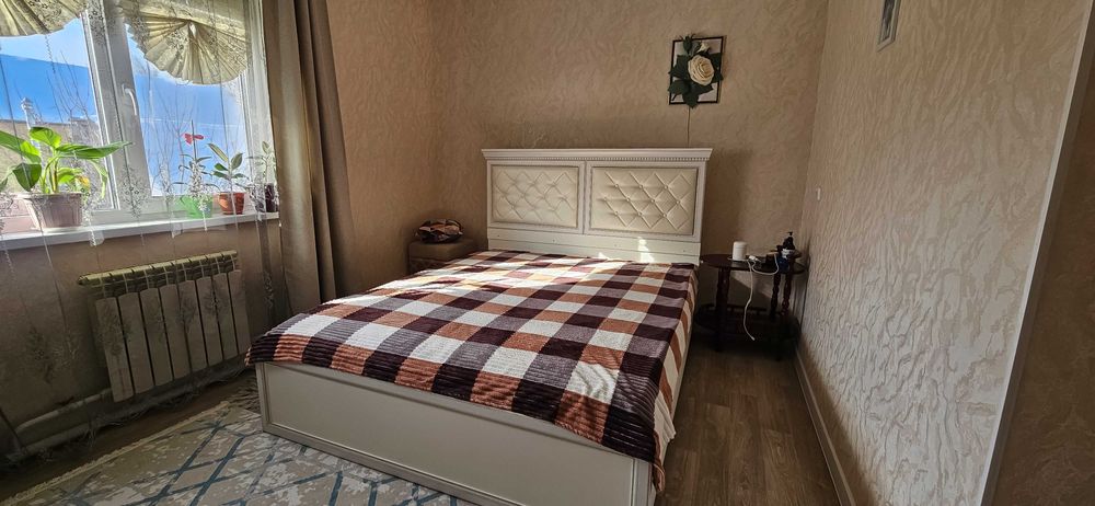 Продам 2-х этажный дом