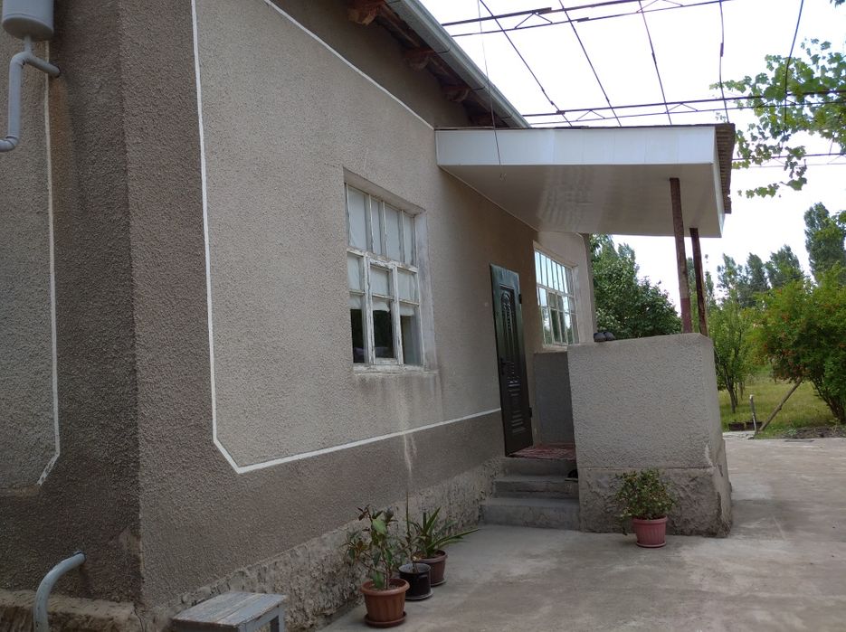 Срочно продам земельный дом в хорошем месте. Шочилинч уй жой сотилади.