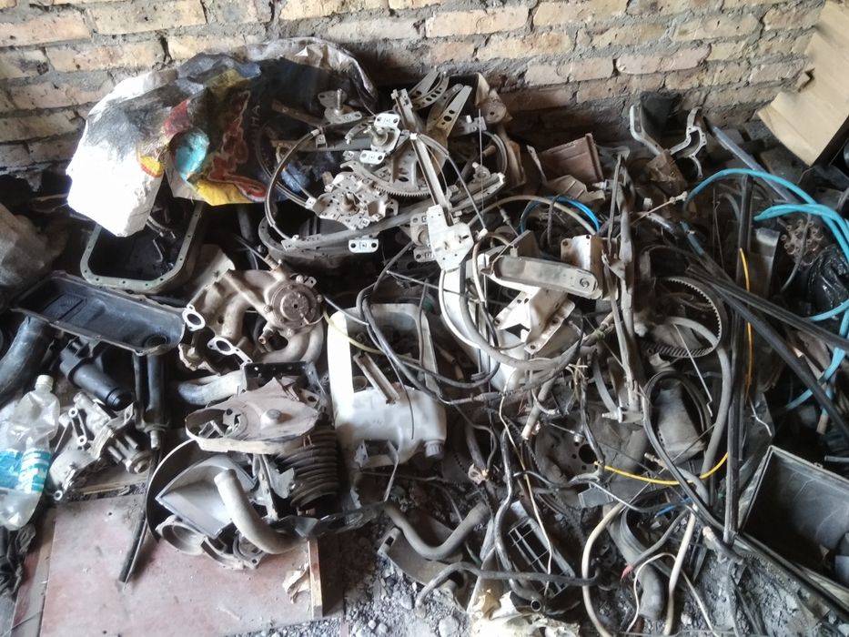 Всякое пасат б3 продам