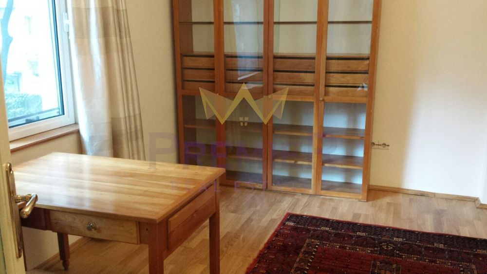 Дава се под наем Многостаен апартамент в Варна, Гръцка махала - 120 кв.м за 1020 € - Снимка #8