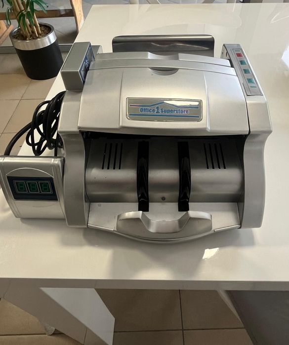 Банкнотоброячна машина