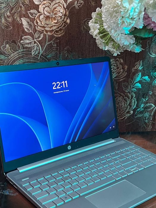 Hp laptop 15-dy2xxx Windows 11 Pro 11th Gen Intel(R) Core i5