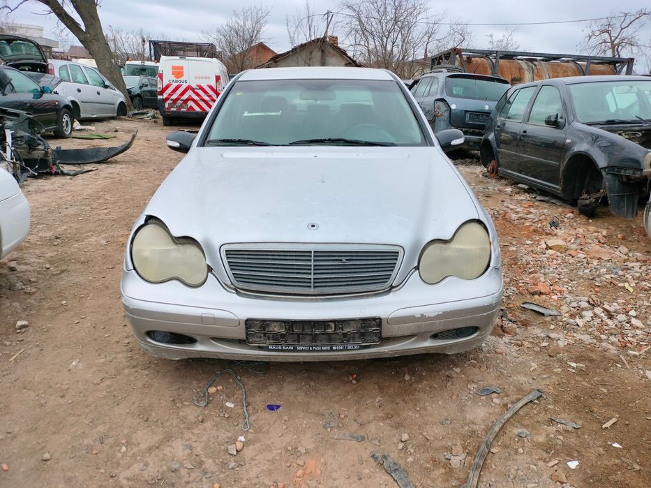 Dezmembrari  Mercedes-Benz C-CLASS (W203)  2000  > 2007 C 200 CDI (20