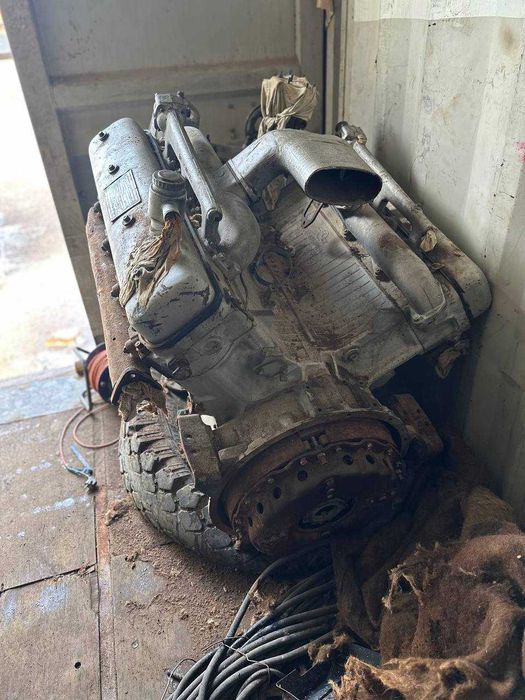 Продаётся новый двигатель ЯМЗ-238 (военного назначения)