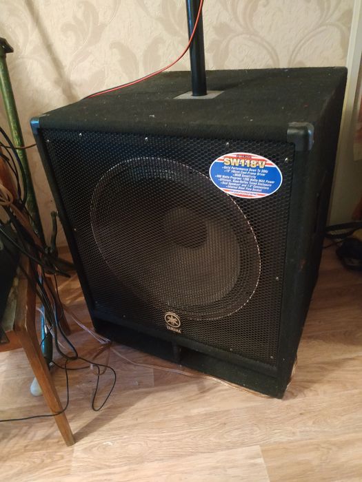 Продам музыкальную аппаратуру.