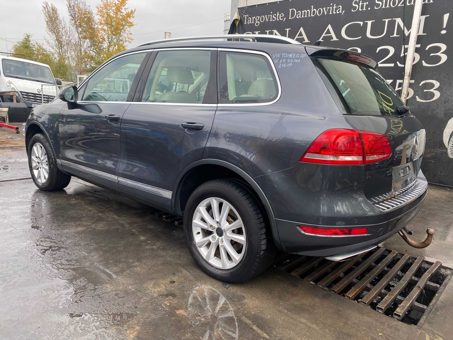 Dezmembrez VW touareg 7P 3.0 CAS 239 cp/bara/far/aripa/stop/capota/