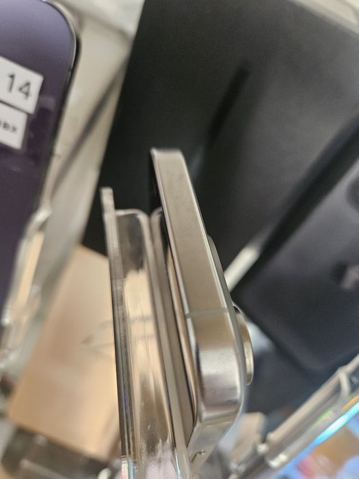 Magazin si rate Iphone 16 pro 128GB 1an garantie