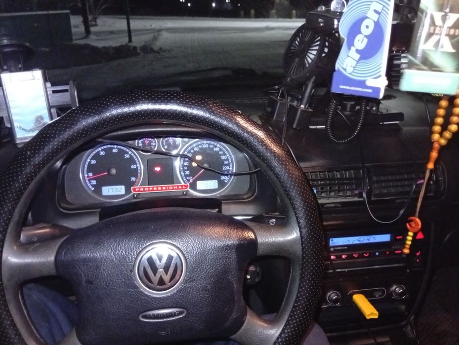 Фольксваген Пассат б5 седан