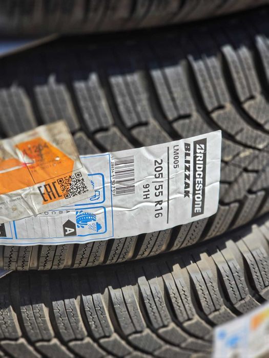 Зимни Гуми 205 55 16 Bridgestone Blizzak ЧИСТО НОВИ