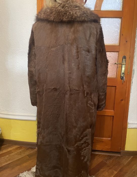 Haina de blana  naturala in stare foarte bune
