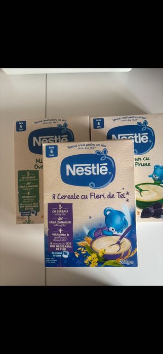 3 cutii cereale Nestle