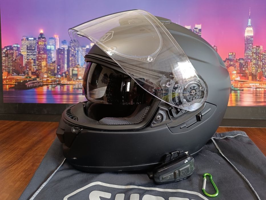 Мото шлем от Японского бренда SHOEI