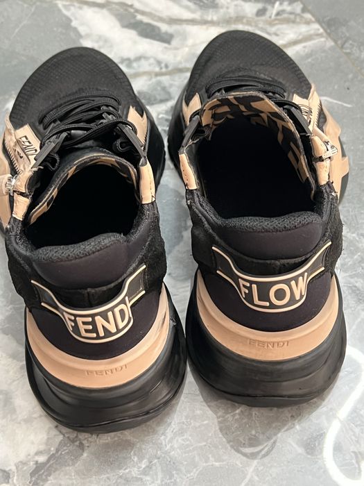 Adidași Fendi Flow originali mărimea 38