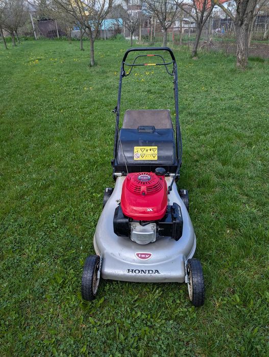 Masina de tuns iarba cu tractiune Honda - XXL