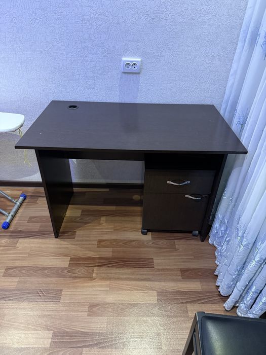 Divan stol stul eshik 3 dona hammasi sotladi